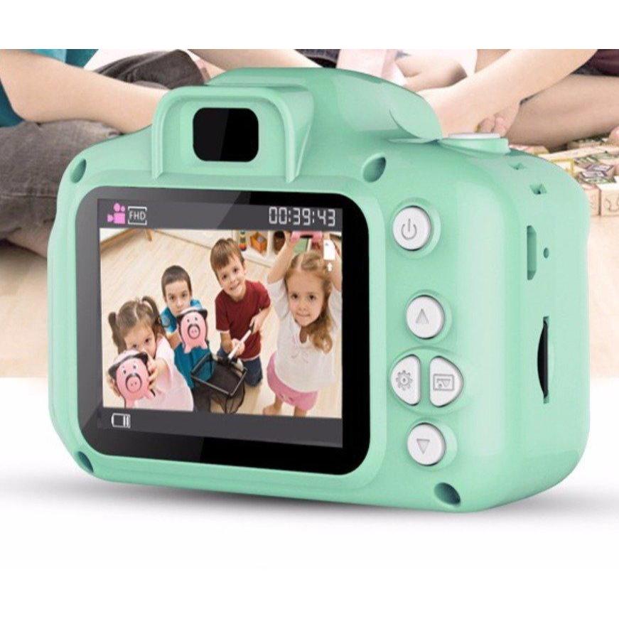 dečji digitalni fotoaparat zeleni — detalj 1